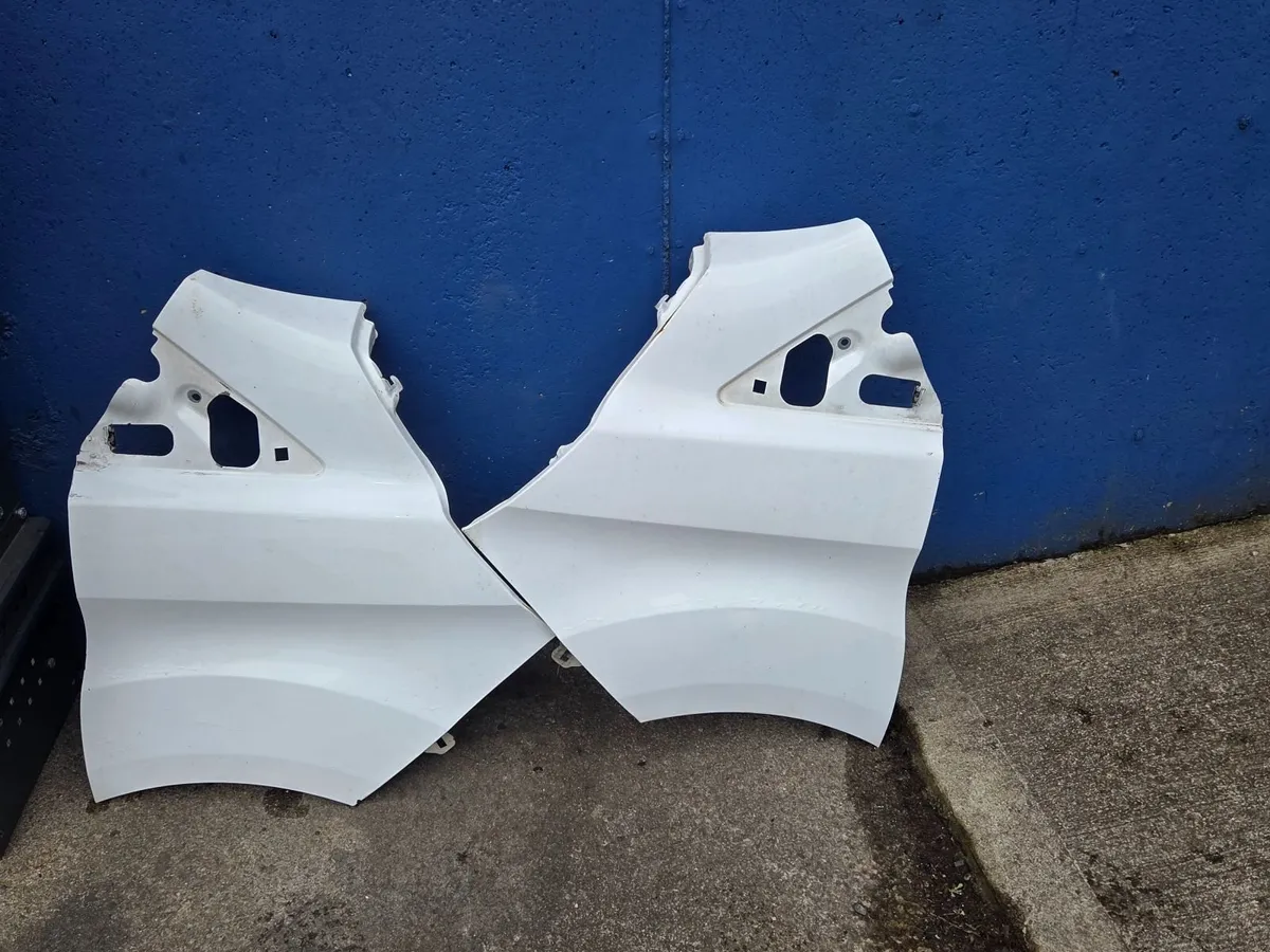 Ford Transit Customs Parts - Image 2