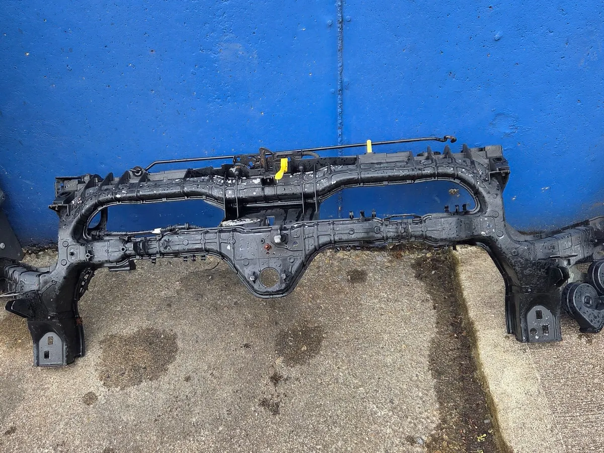 Ford Transit Customs Parts - Image 4