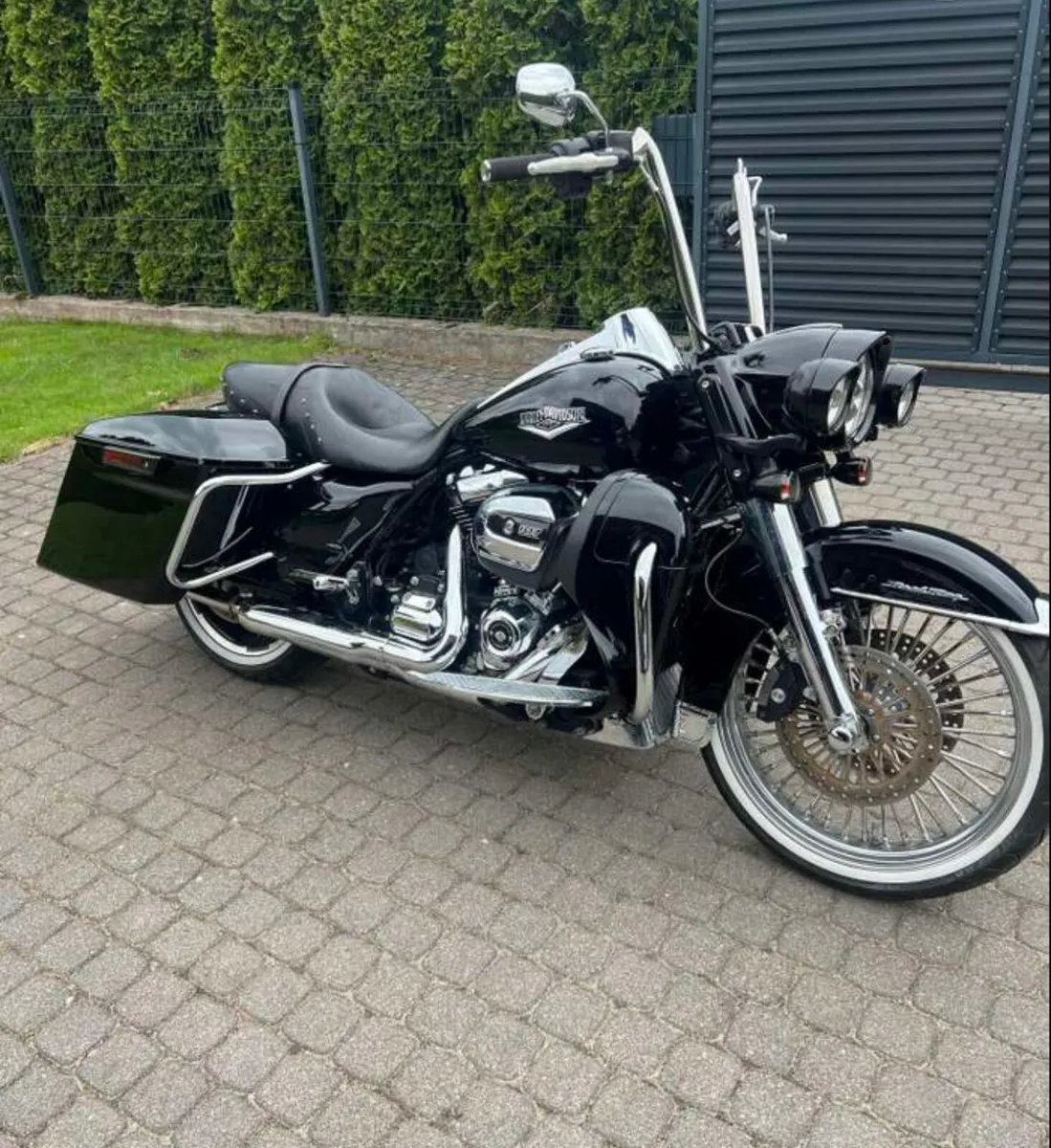 HARLEY DAVIDSON ROAD KING 👑 - Image 1