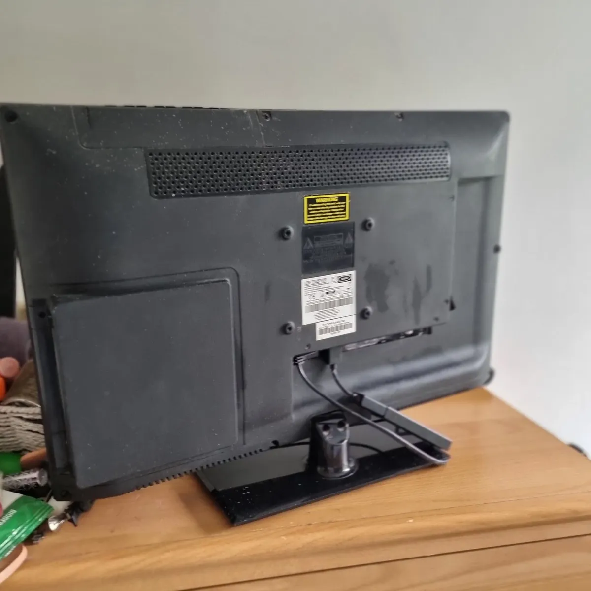 Blaupunkt TV DVD Combi 24” Inch - Image 2