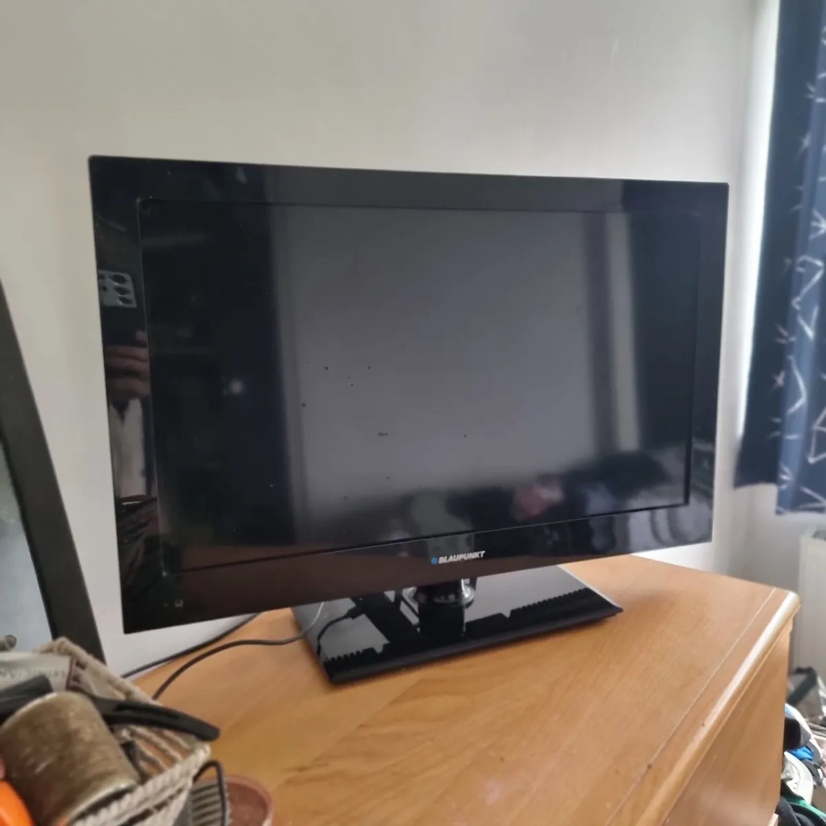 Blaupunkt TV DVD Combi 24” Inch - Image 3