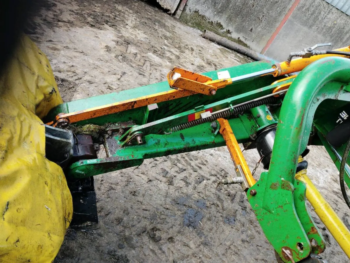 Malone 9' disc mower - Image 4