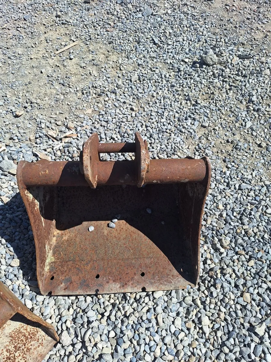 Digger buckets suits 1.5 ton - 3 ton digger - Image 4