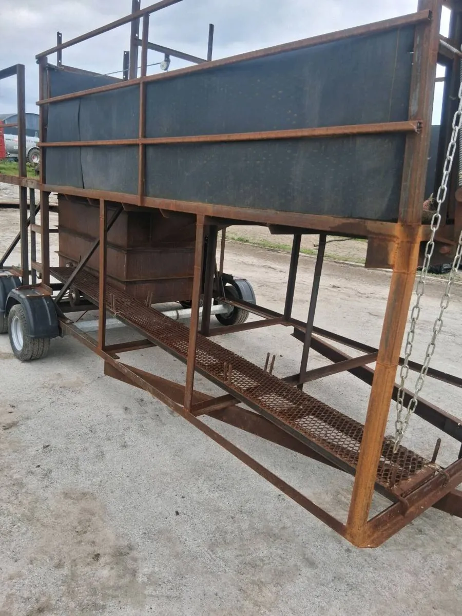 Sheep dipping trailer - Image 3