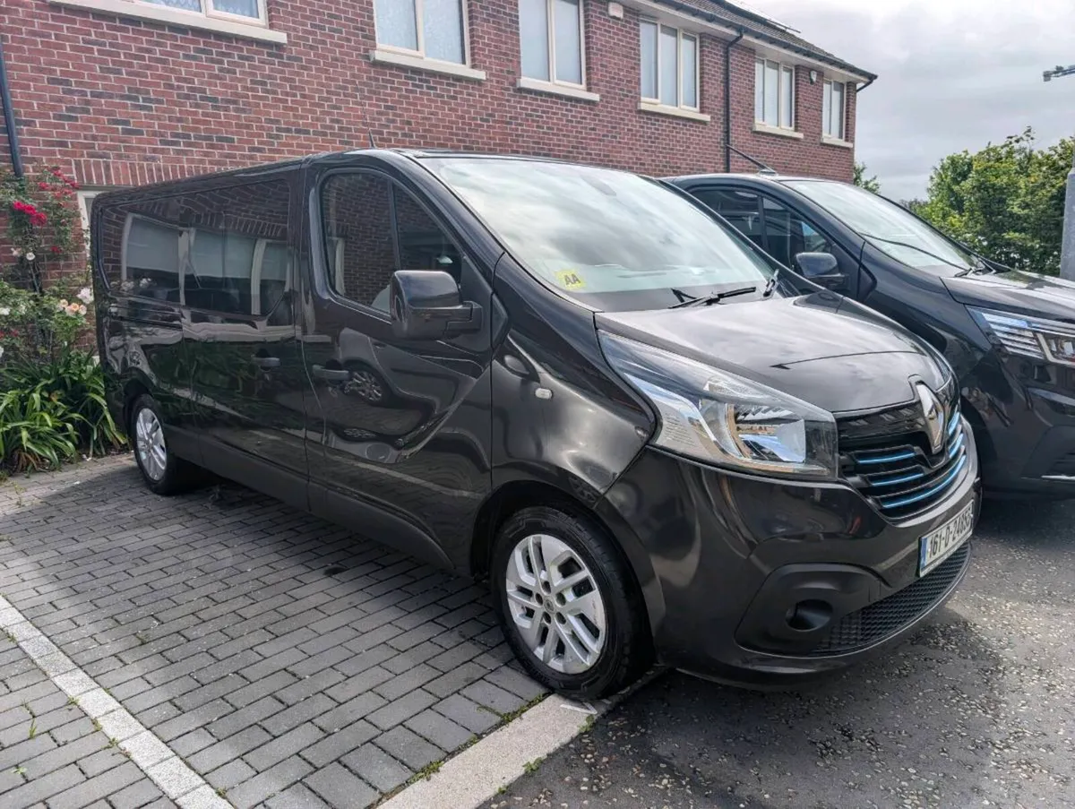 Renault Trafic Crew Cab - Image 1