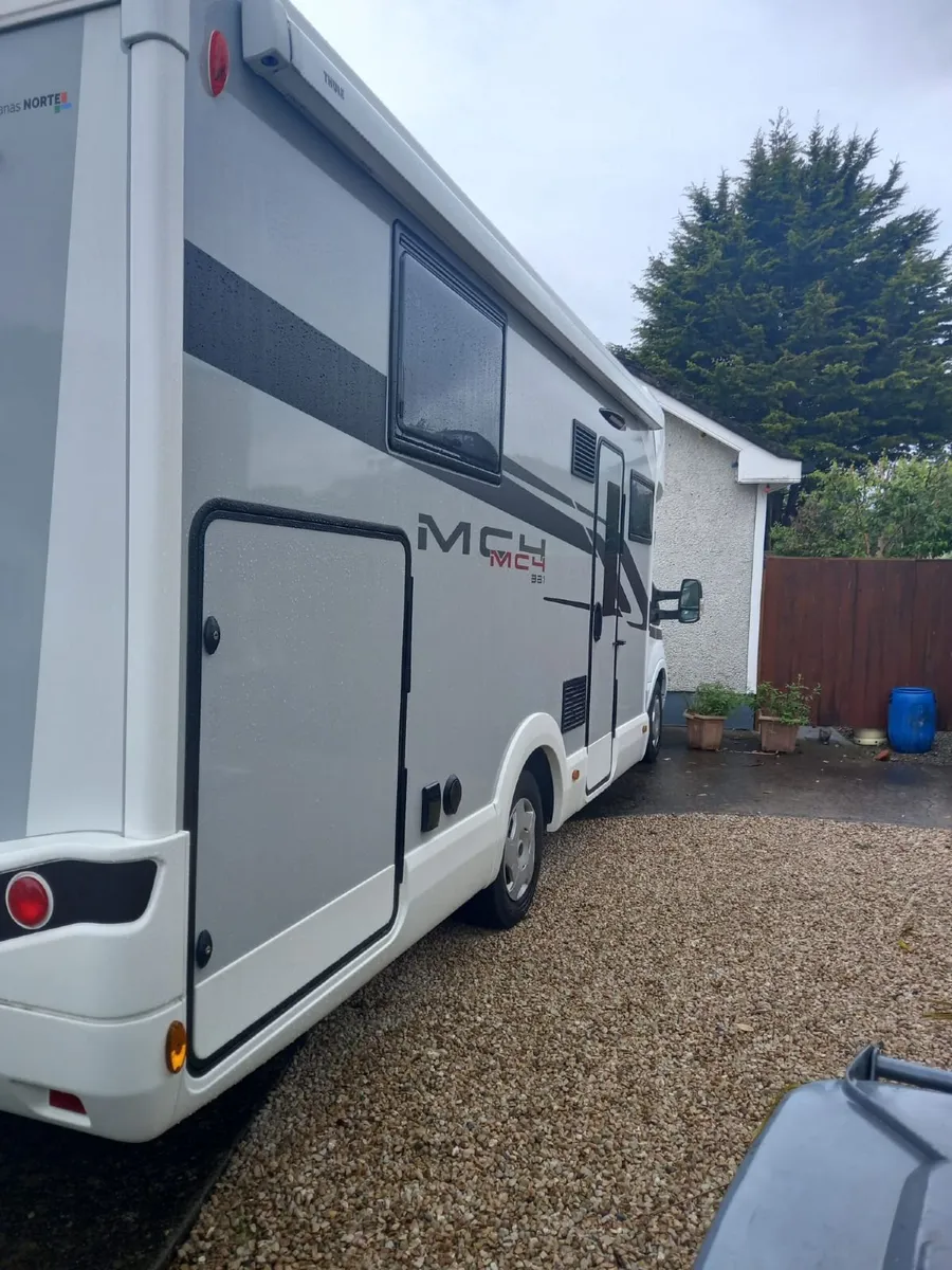 2026 MCLOUIS MC4 381 - Image 4