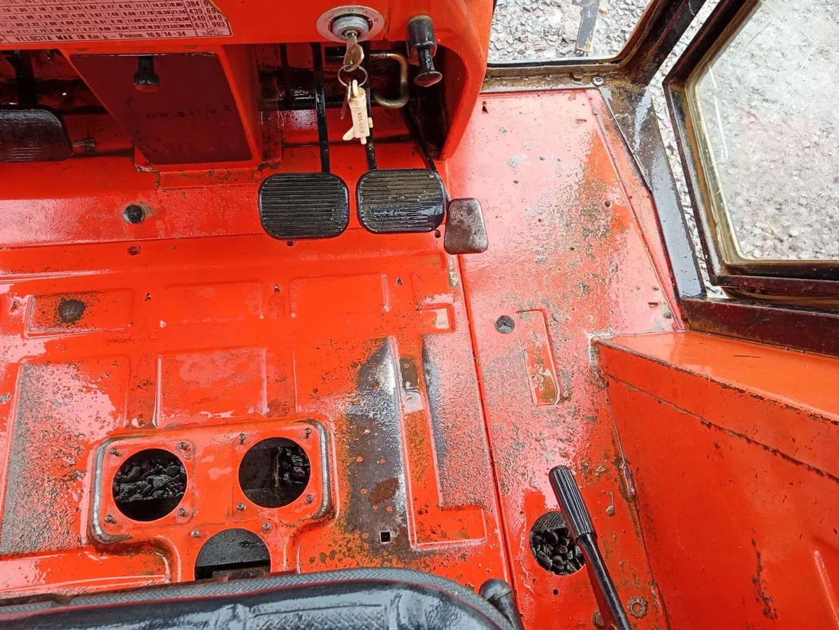 European Mercury Cab - Image 2