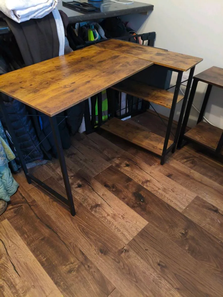 Beautiful desk matching table new no used 75 both - Image 4
