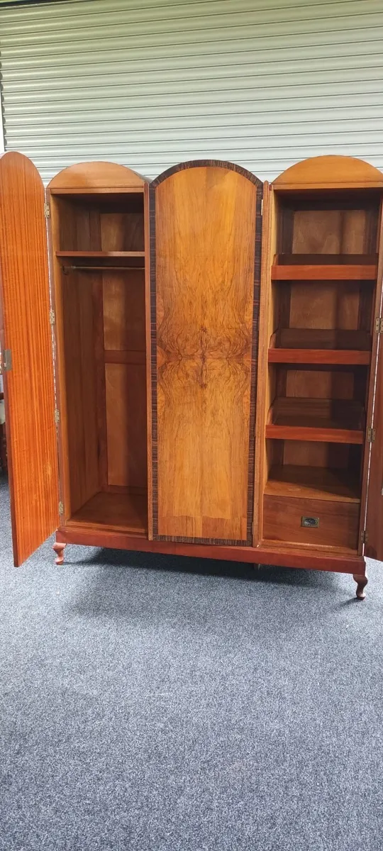 Wardrobe - Image 2