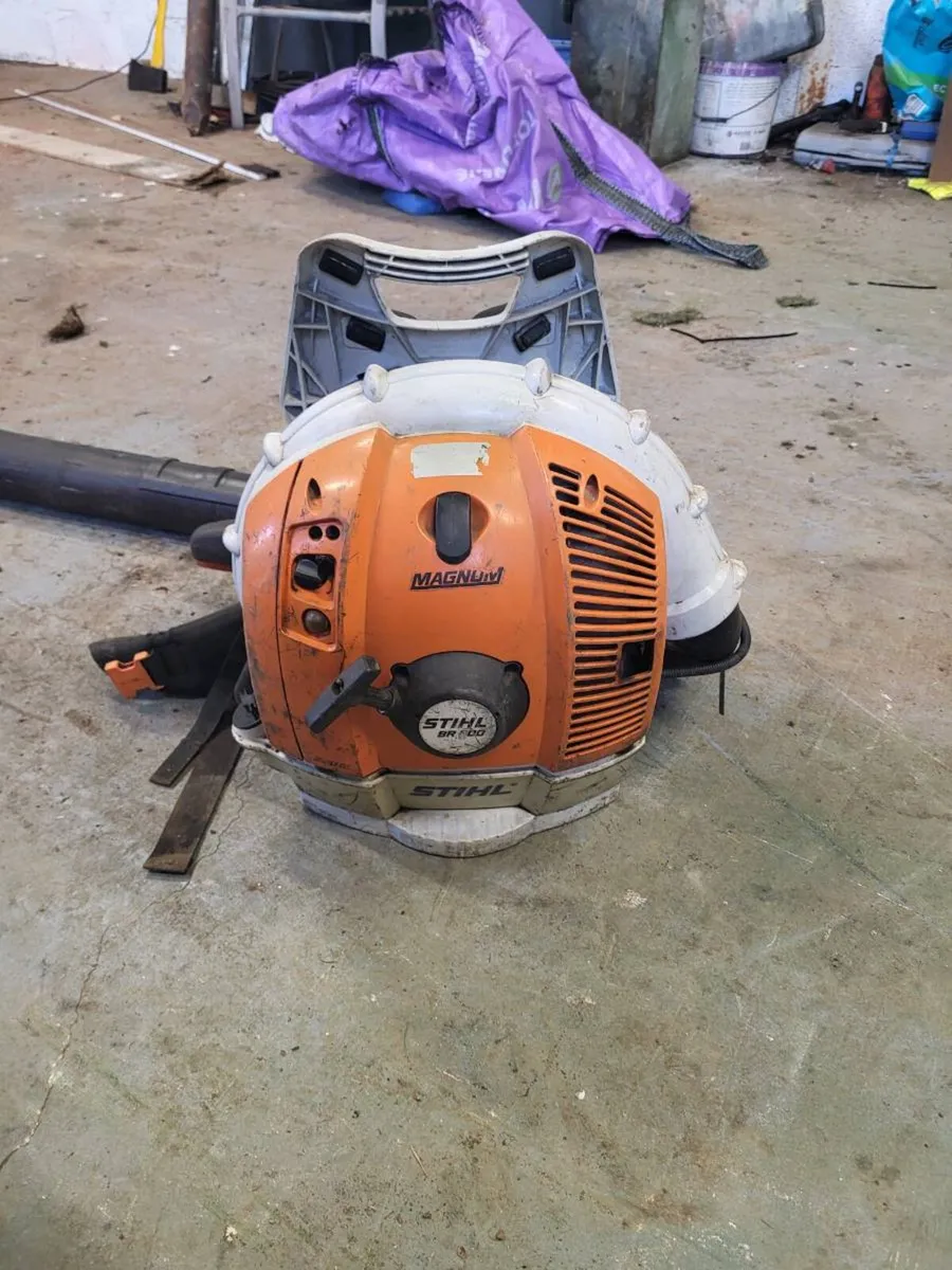 Stihl leaf blower - Image 1