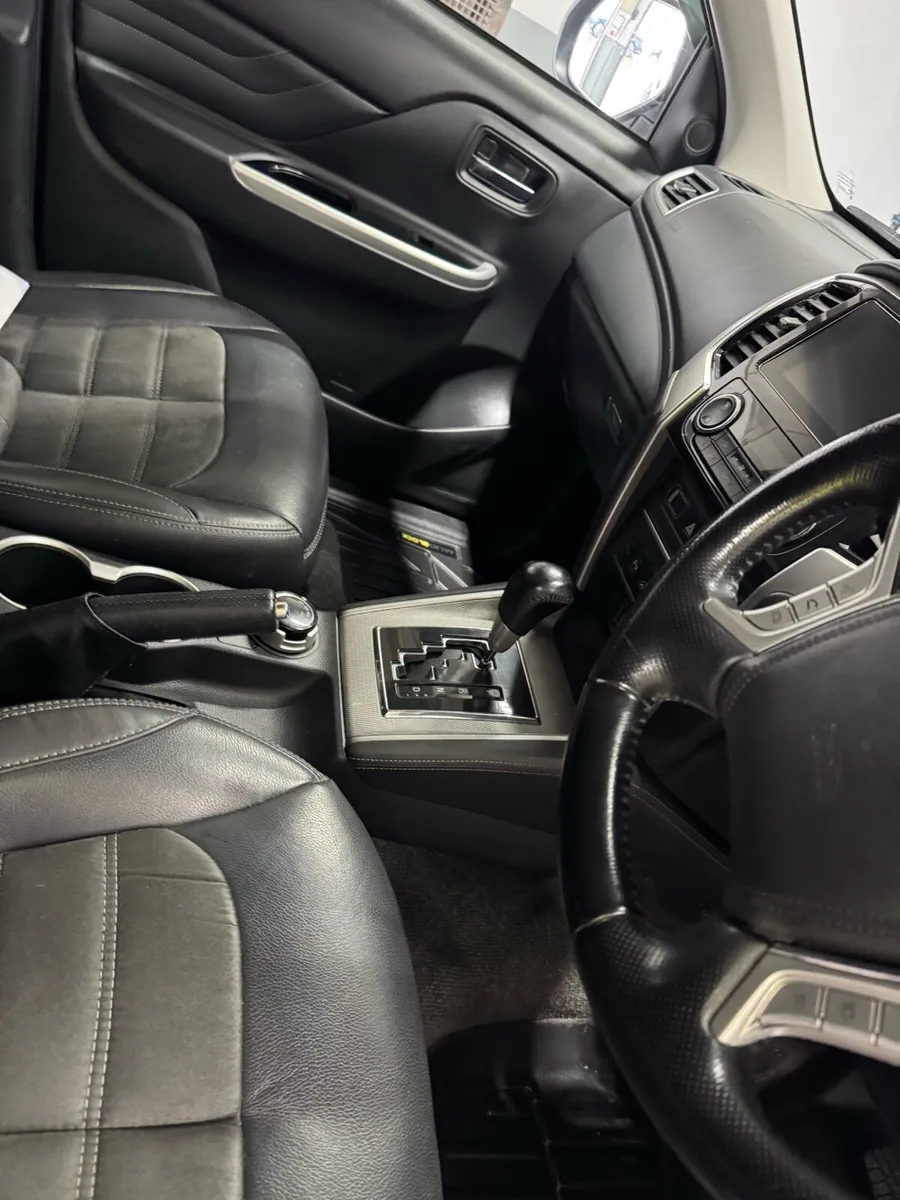 Mitsubishi L200 - Image 4