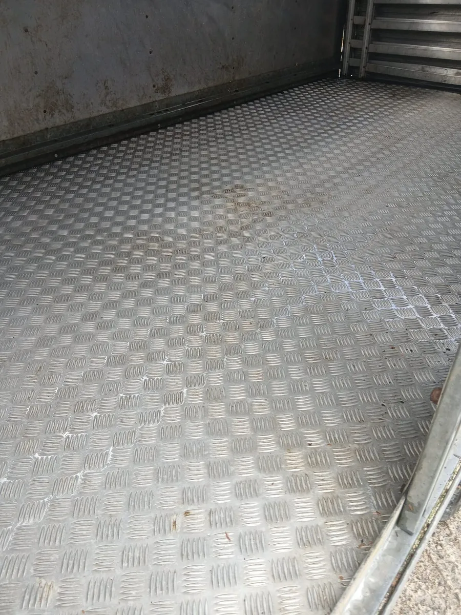 Ifor Williams. 12 x6ft6...all new tyres brakes lig - Image 2