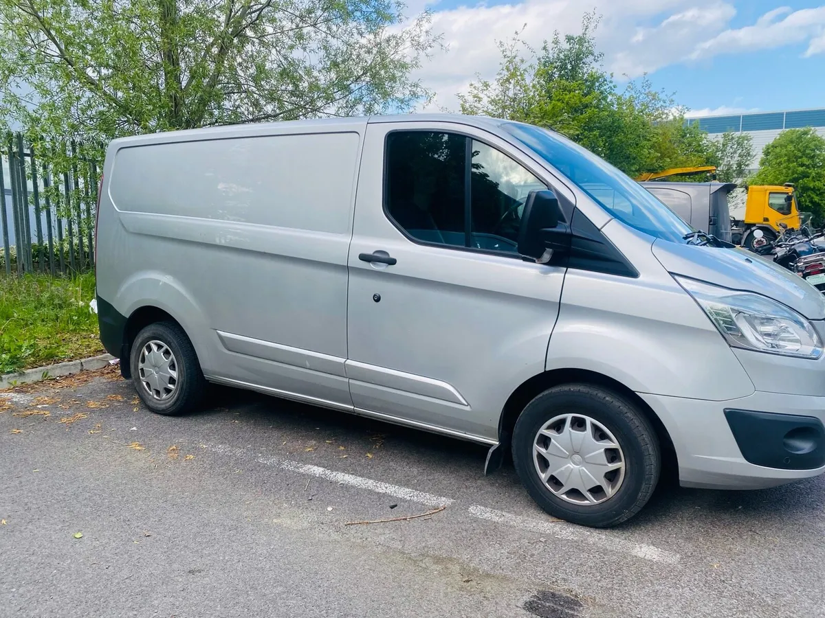 Van - Image 3