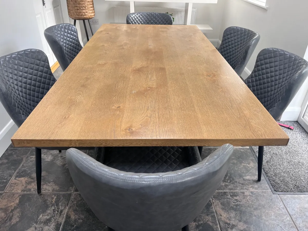 Kitchen Table & Chairs - Image 1