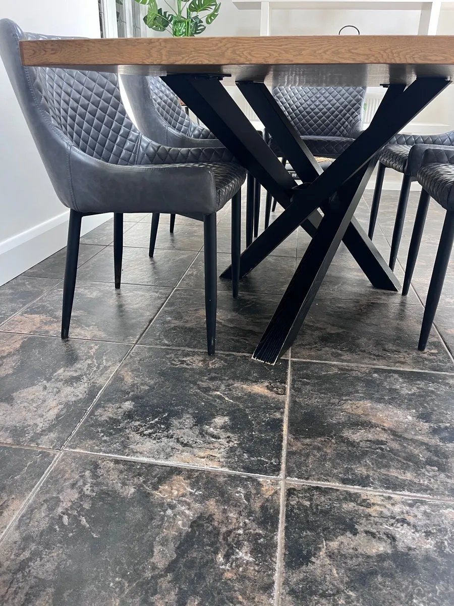 Kitchen Table & Chairs - Image 3