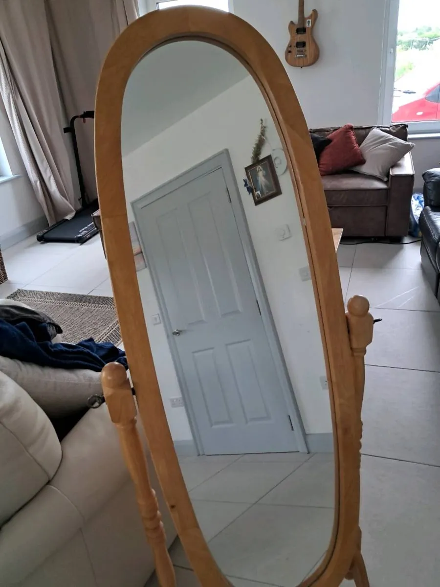 Mirror - Image 2