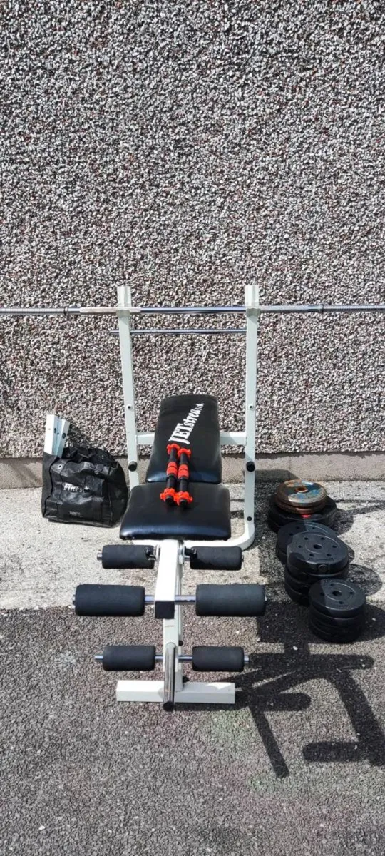Weight bench weights barbell dumbbells - Image 1