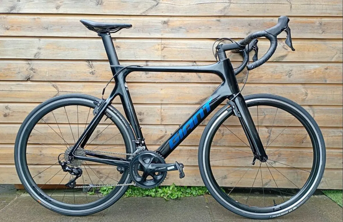 Giant Propel Road carbon bike - Image 4