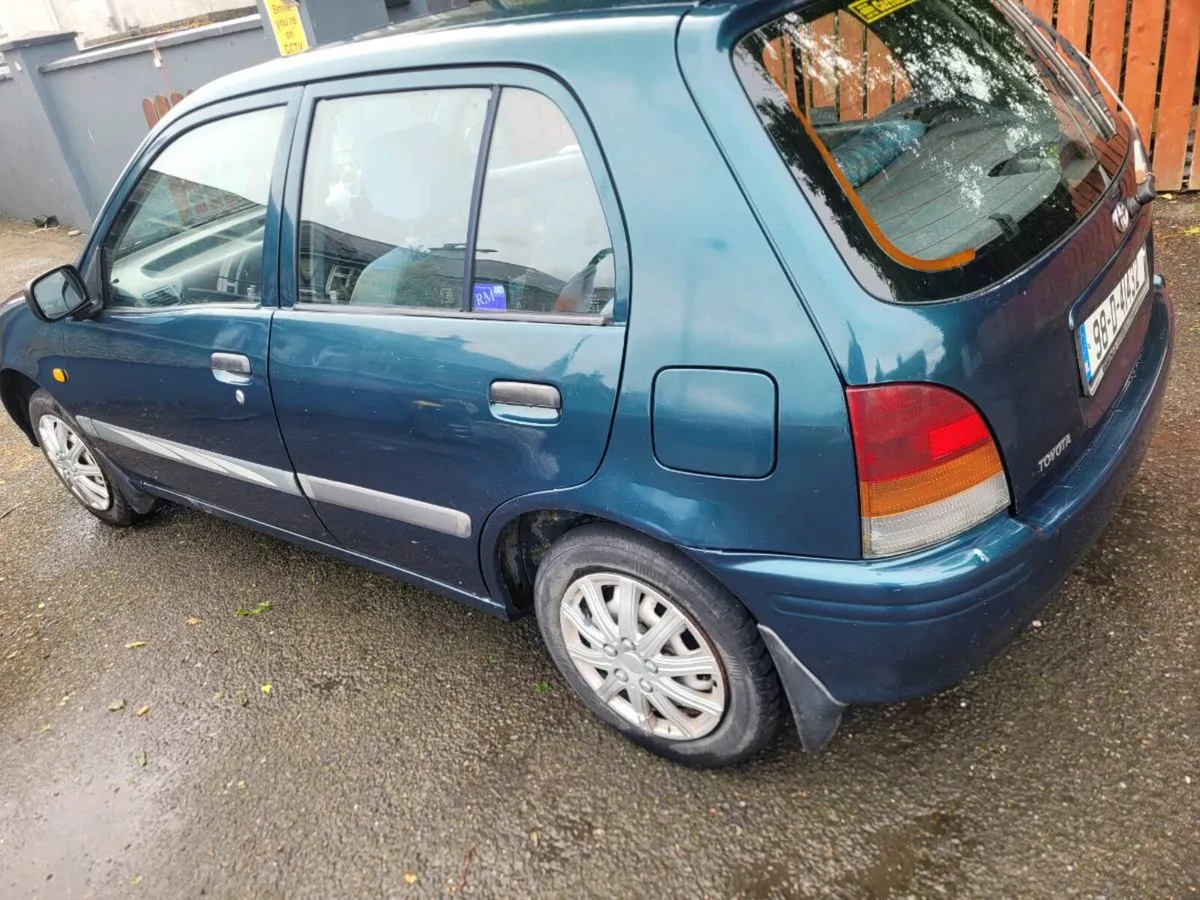 Toyota starlet - Image 4