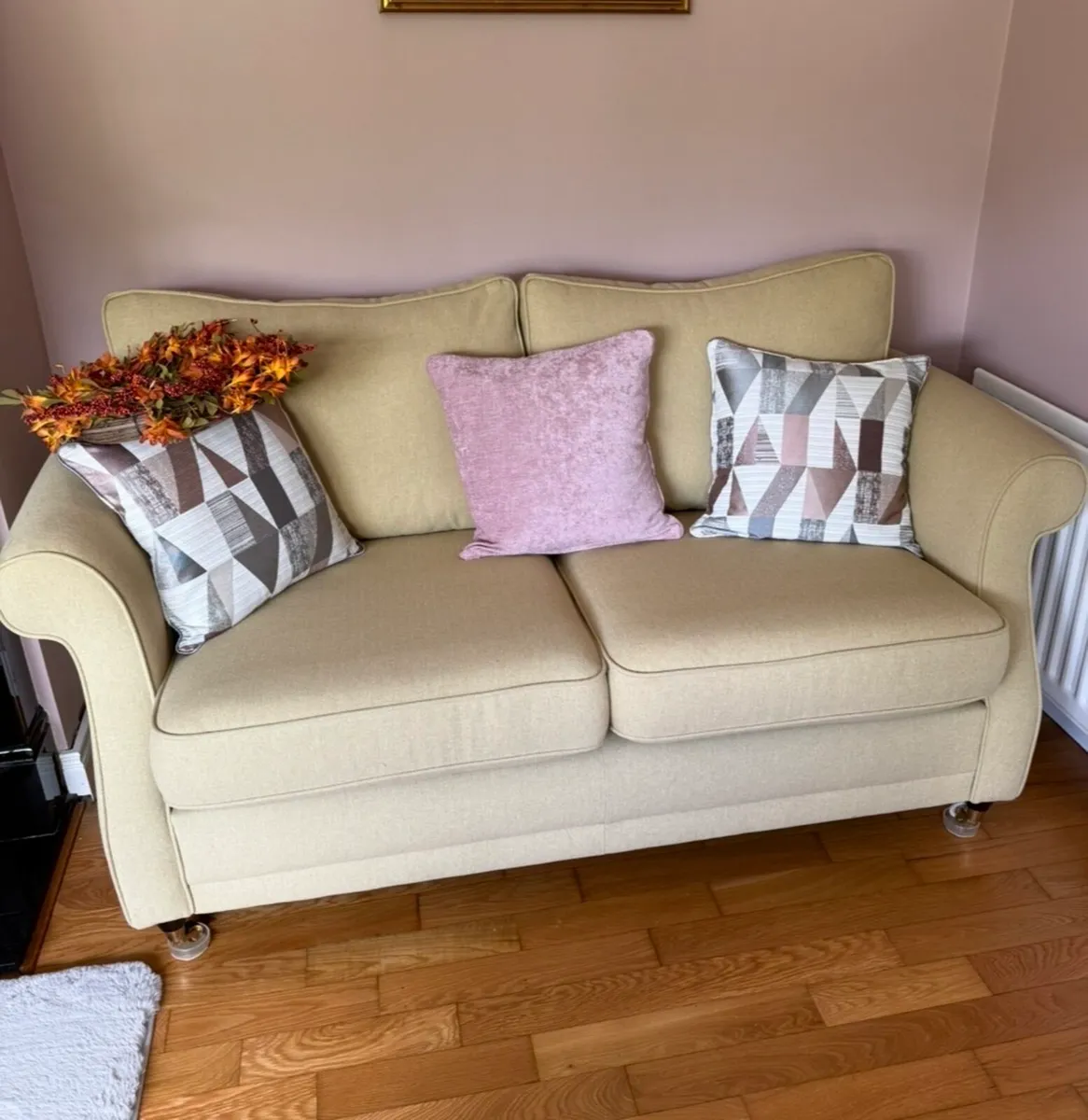 2 seater sofas - Image 1