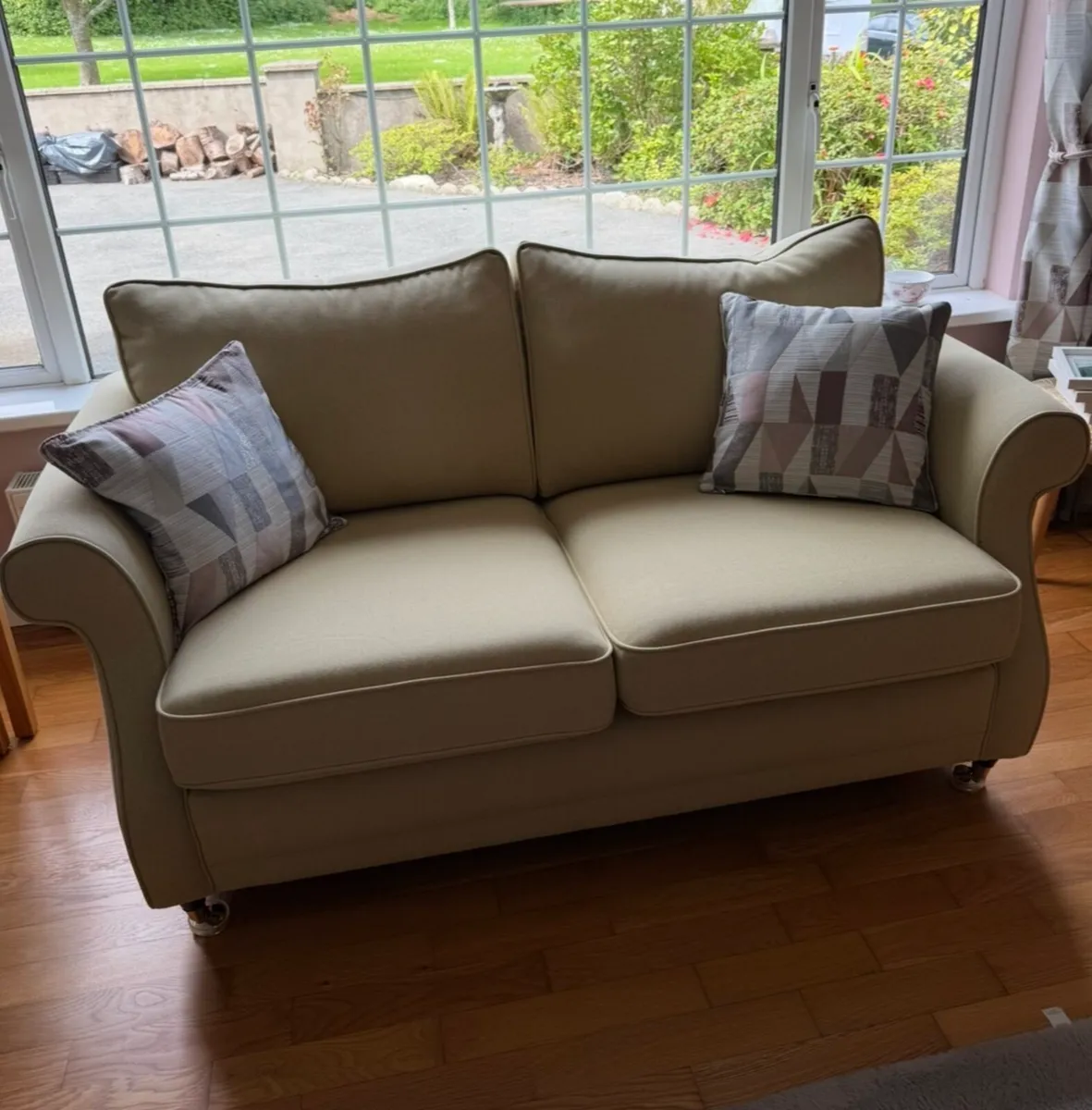 2 seater sofas - Image 2