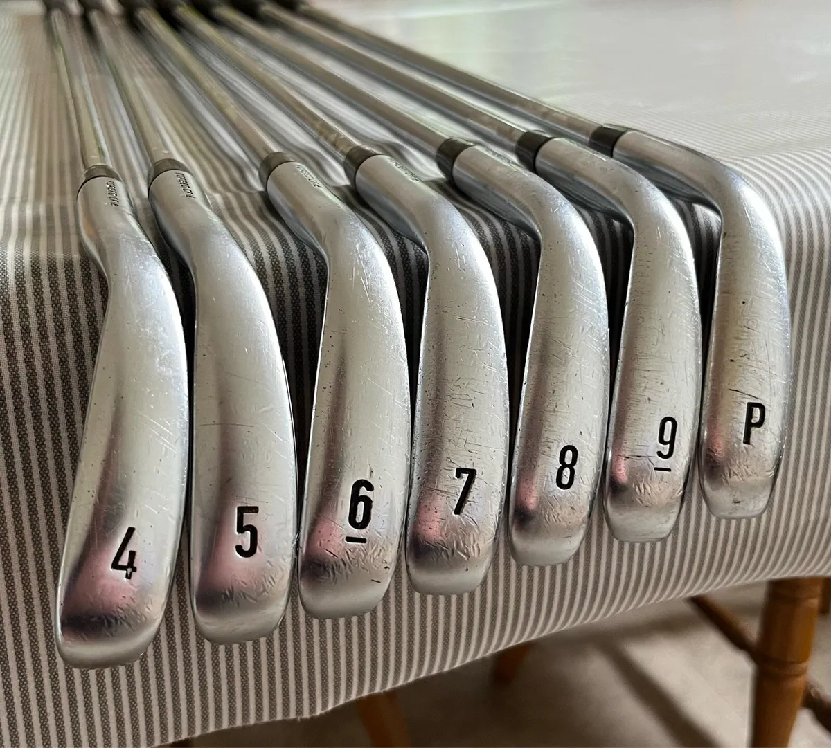 Callaway Apex CF16 irons 4-PW - Image 1