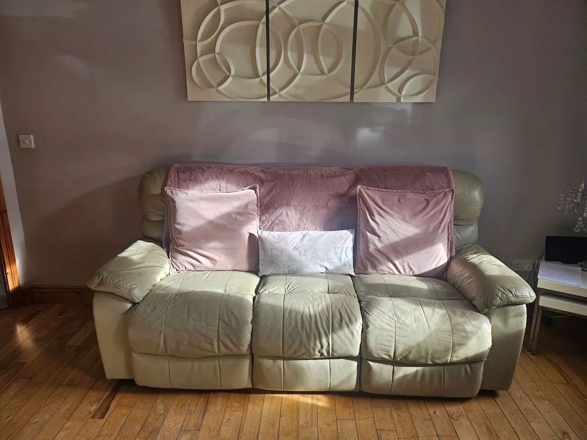 Cream Reclining 3+2+1 Sofa - Image 3