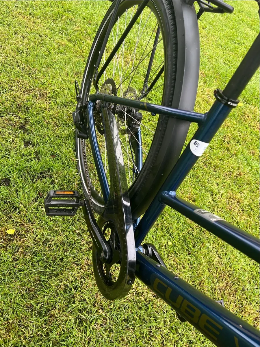 Mint Condition Cube Ladies Bike – Less Than 1 Year - Image 2