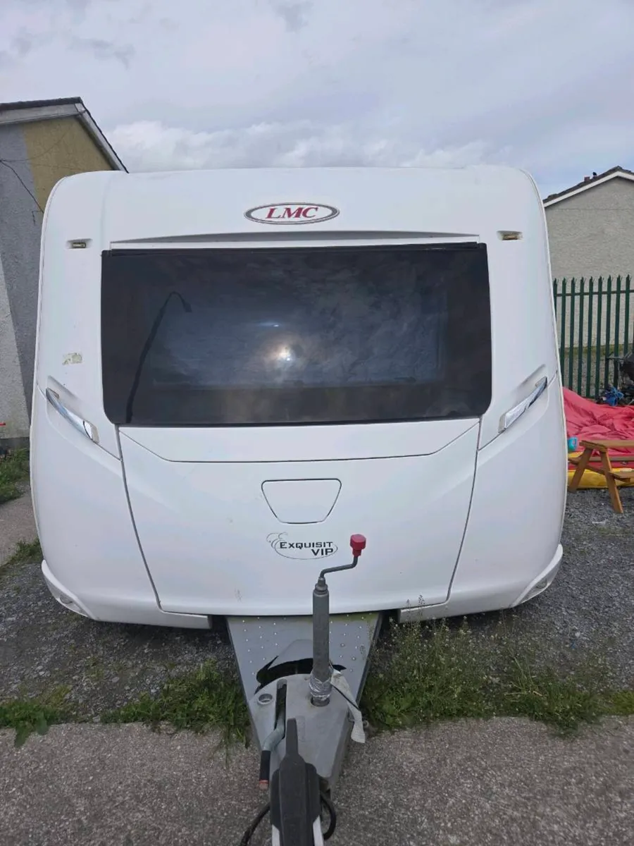 Lmc caravan - Image 1