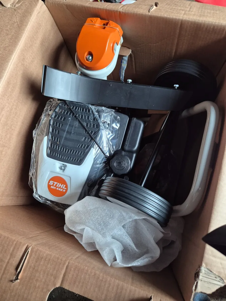 New STIHL MH 445.1 R garden tiller - Image 1