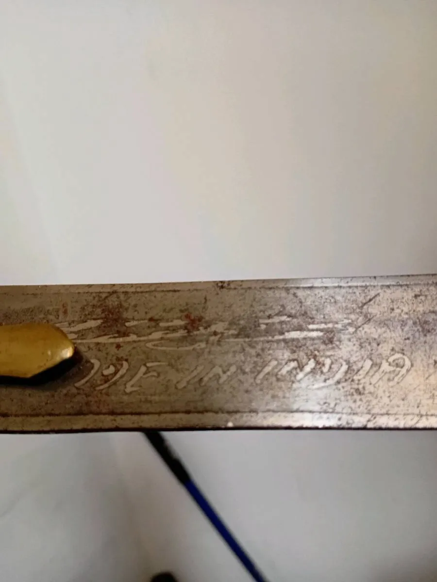 vintage brass lion head sword heavy piece 33 inch - Image 4