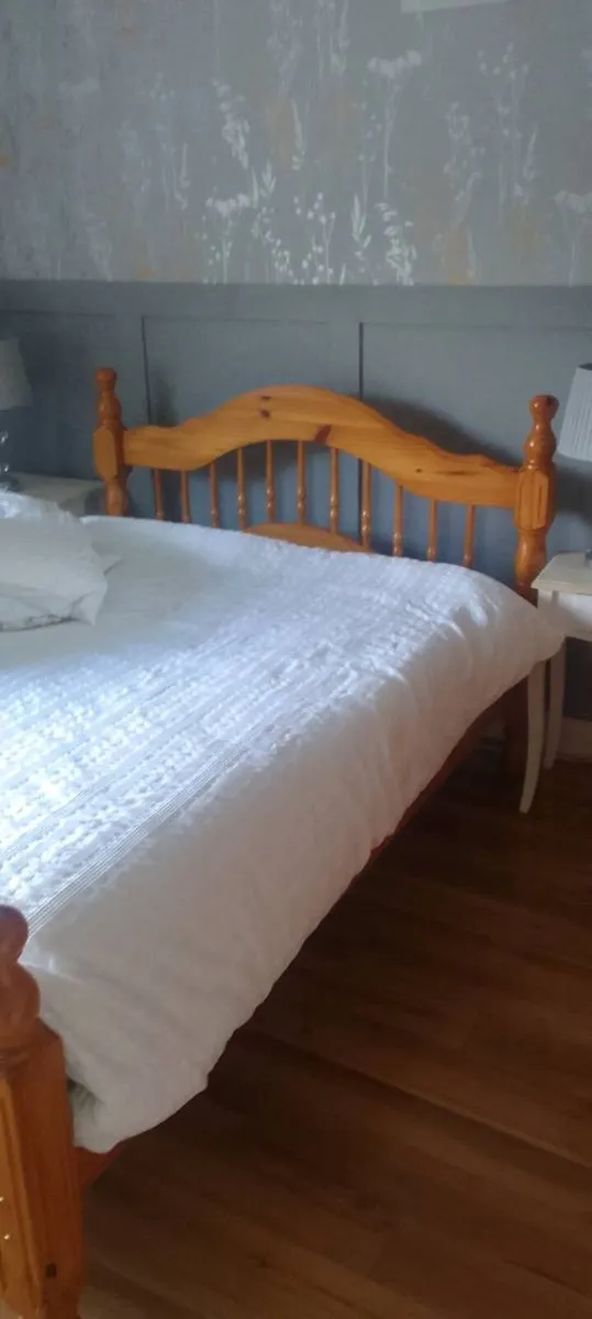 Bed - Image 1