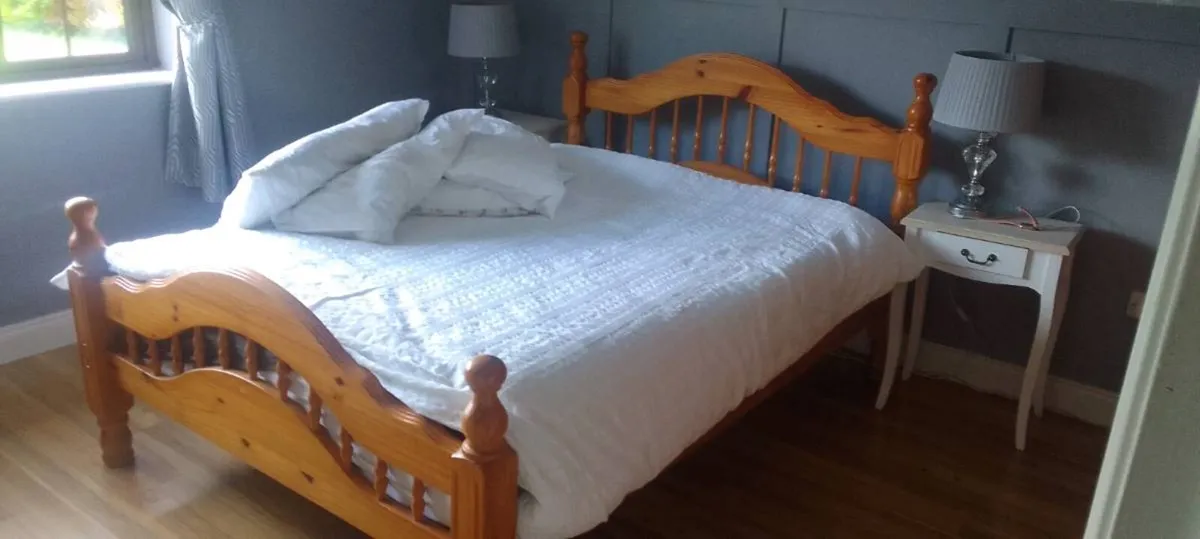 Bed - Image 2