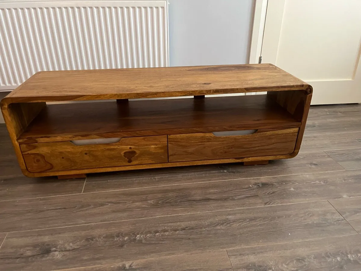 TV Unit/Board Sheehan Natural Solid Sideboard - Image 1