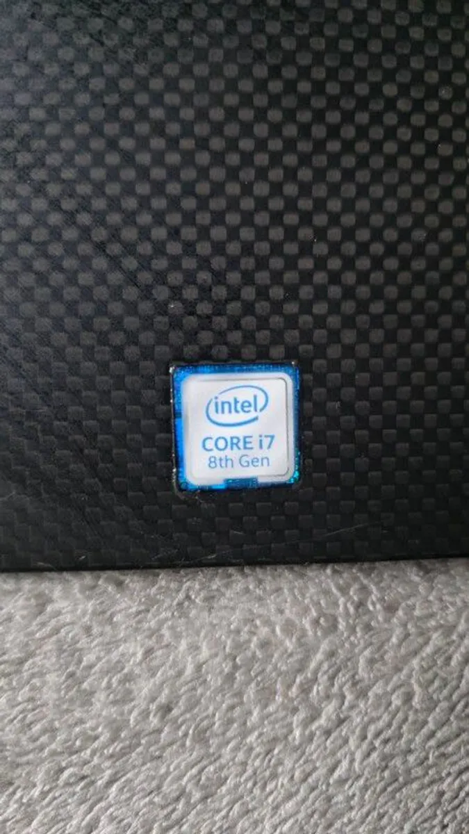 Dell XPS 15 9570 missing hard drive and motherboard. - Image 3