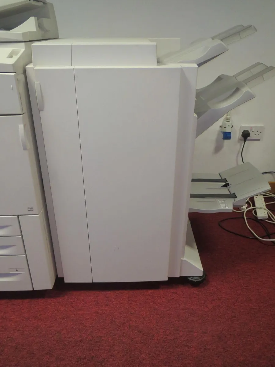 Xerox 252 Docucolor SRA3 Printing Machine - Image 3