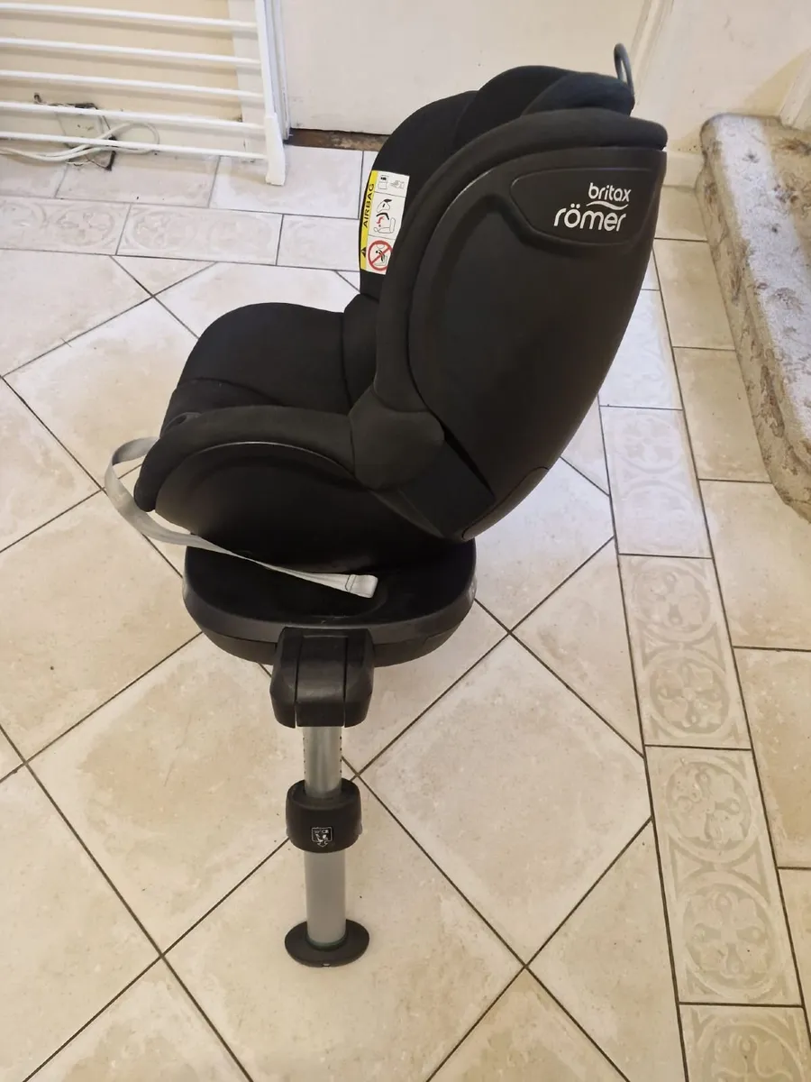 Britax Romer Children Car Seat - Image 1