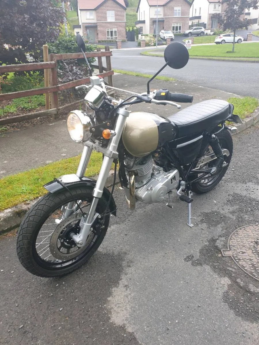 Hearld Cafe 250cc - Image 1