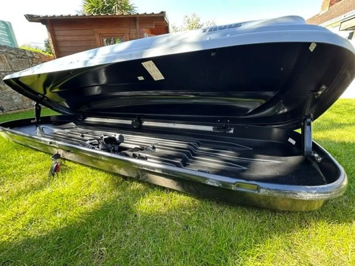 Thule Roof box - Pacific 700 - Image 3