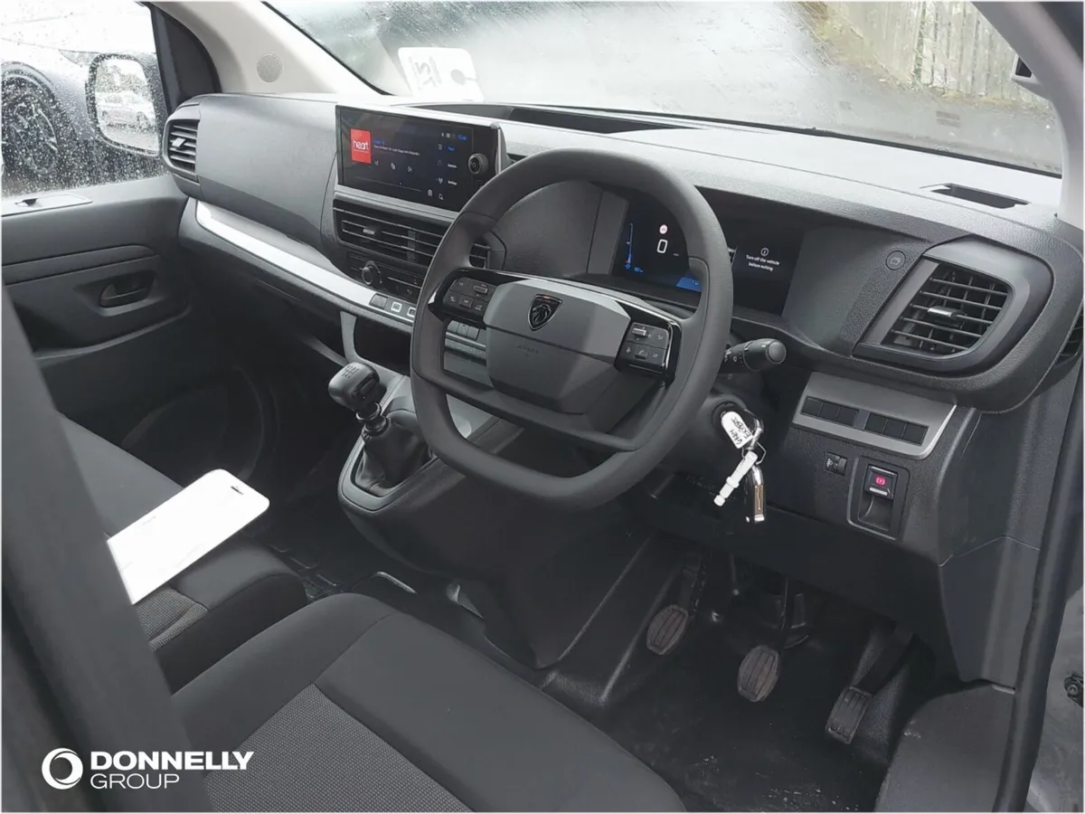 Peugeot Expert L1 Diesel Professional - Image 4