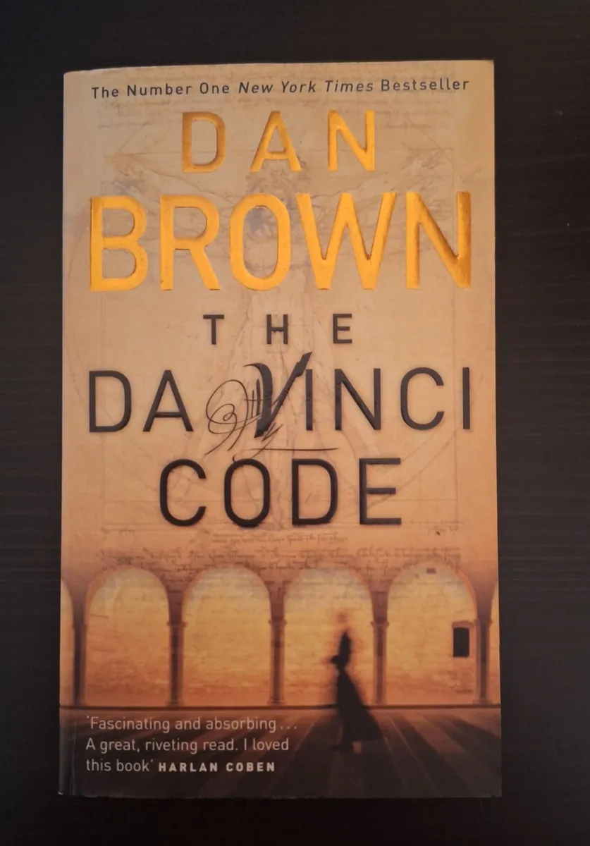 The Da Vinci Code - Dan Brown (Paperback) - Image 1