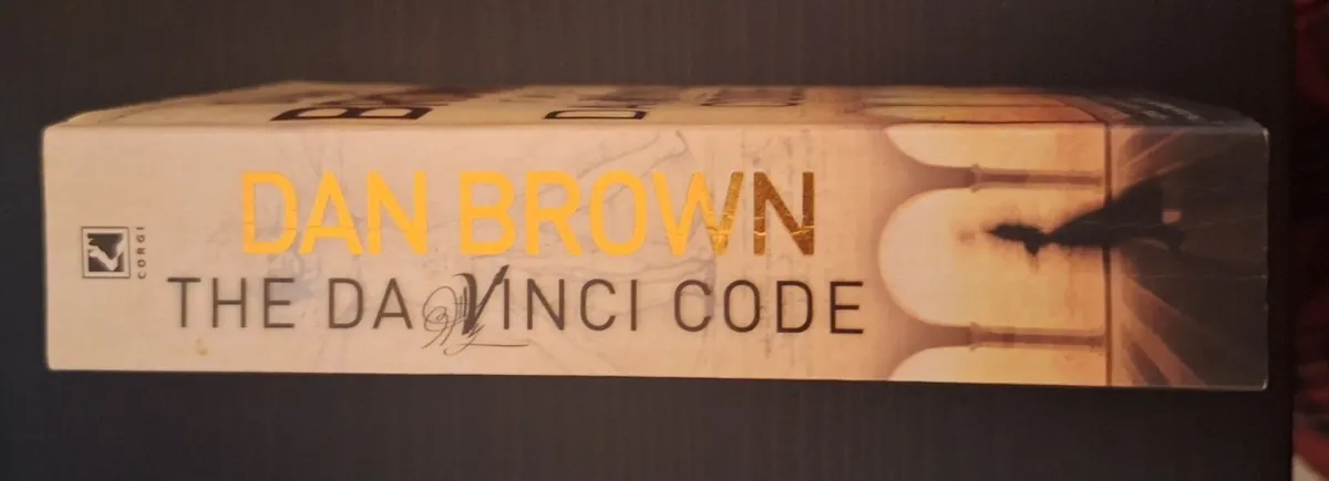 The Da Vinci Code - Dan Brown (Paperback) - Image 3