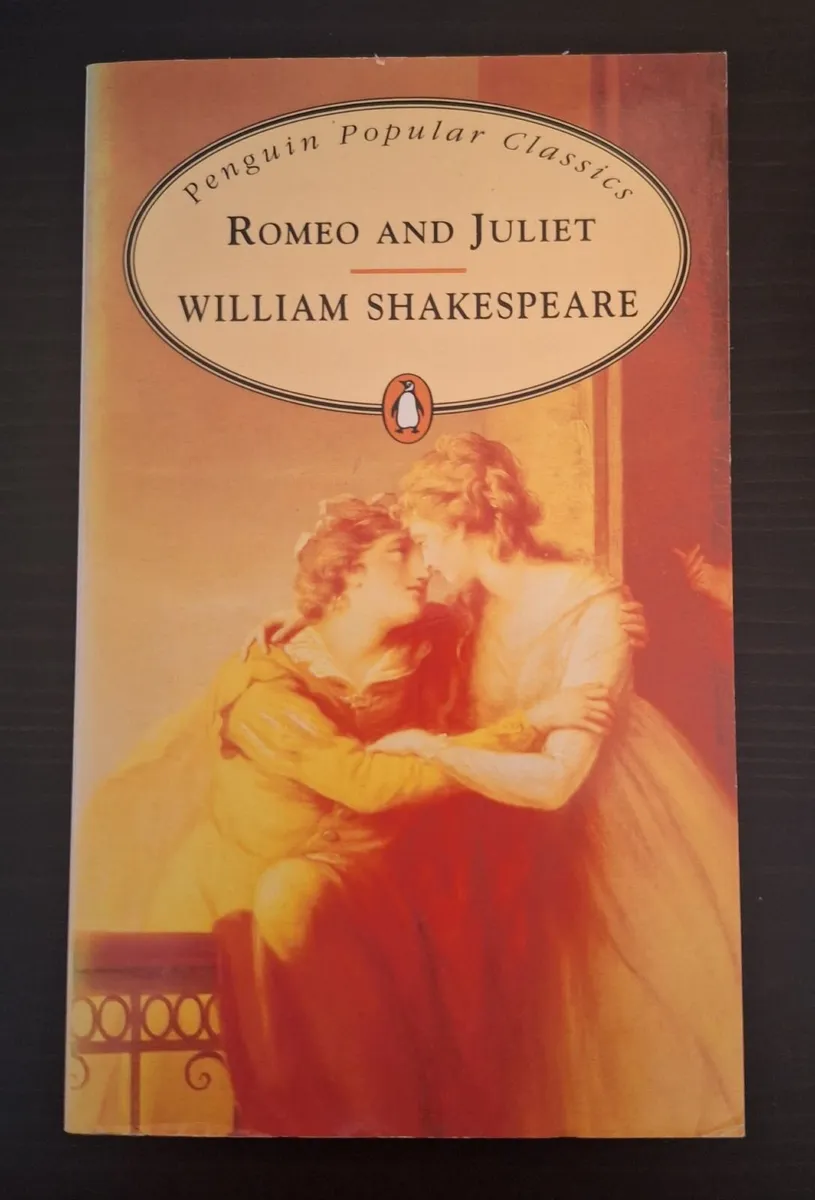 Romeo and Juliet - William Shakespeare (Paperback) - Image 1