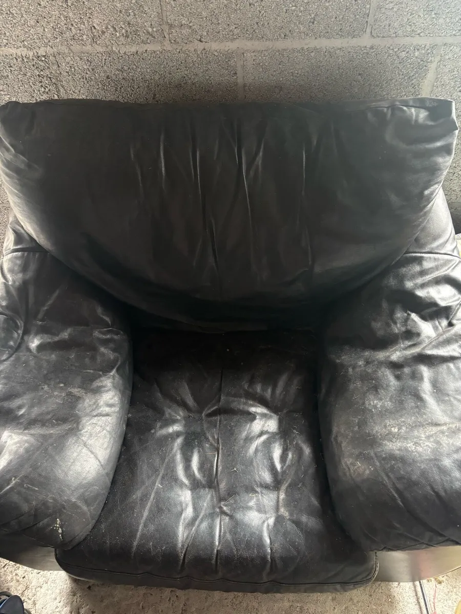 3 piece leather suite - Image 2