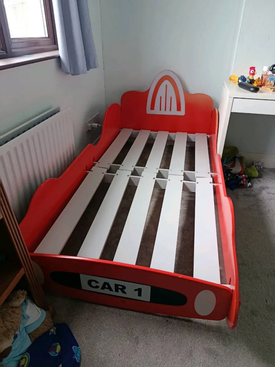 Kids bed - Image 1
