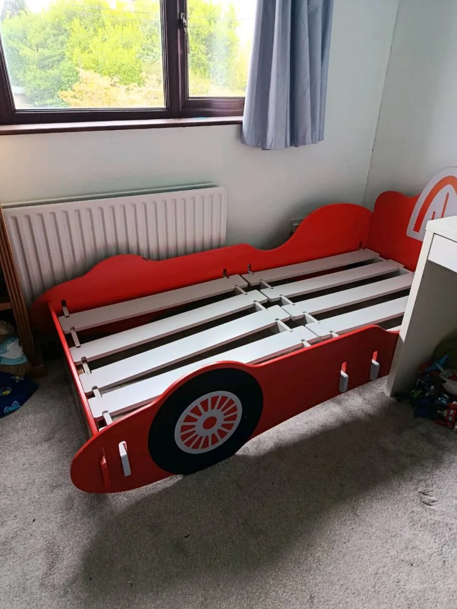 Kids bed - Image 2