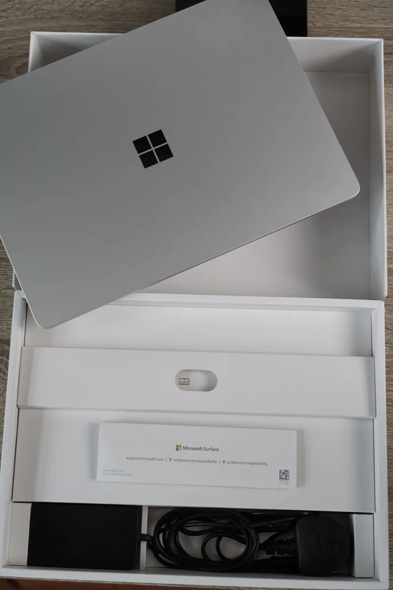 New Microsoft Surface Laptop 7 | Snapdragon X Plus - Image 2