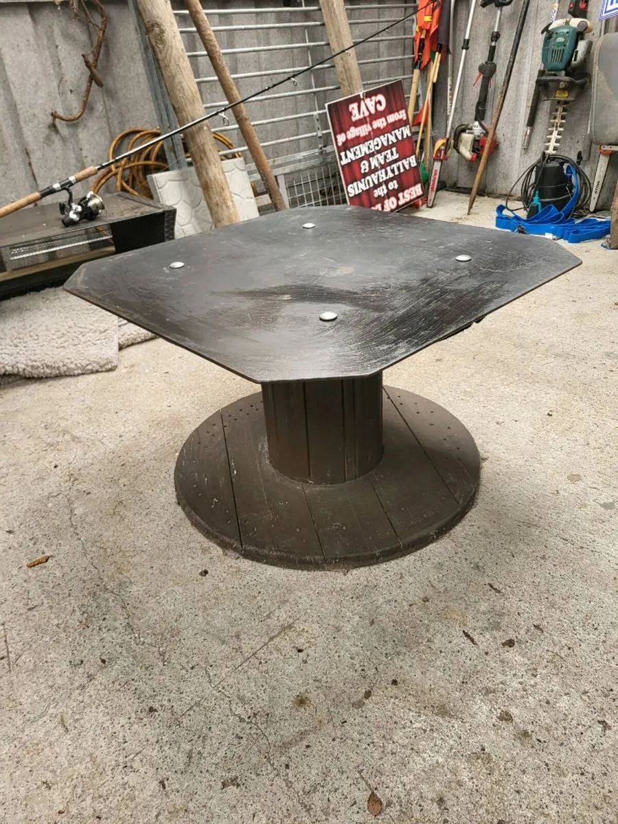 GARDEN OUTDOOR TABLE - Image 2