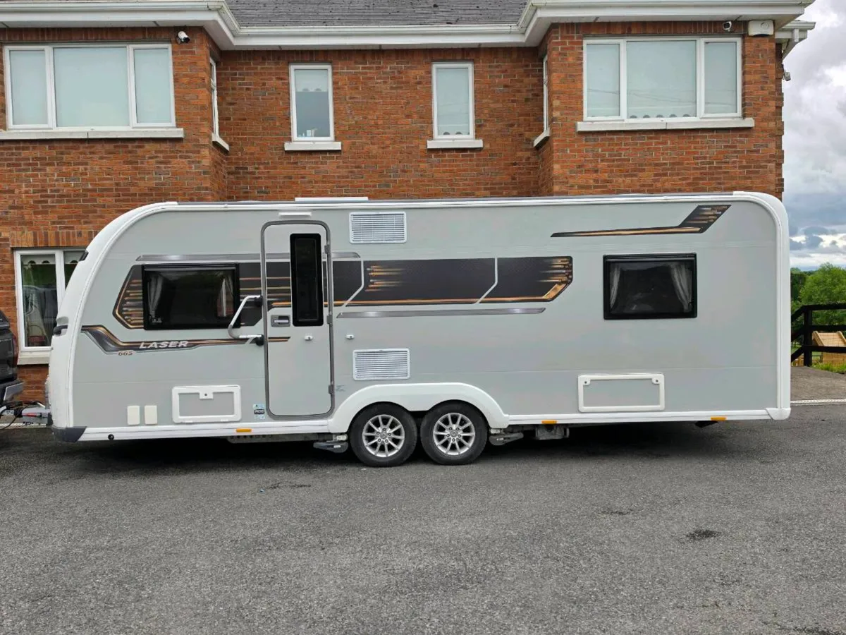 Coachman Laser 665 twin axel 2019 - Image 1