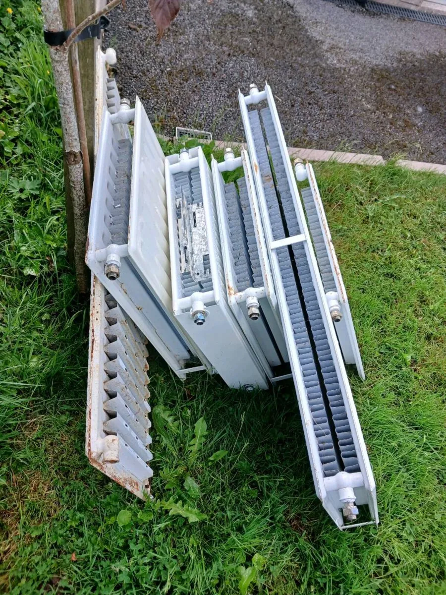 Selection of radiators - Image 1
